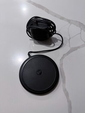 Mophie Black Qi 7.5 Watt Wireless Charging Base